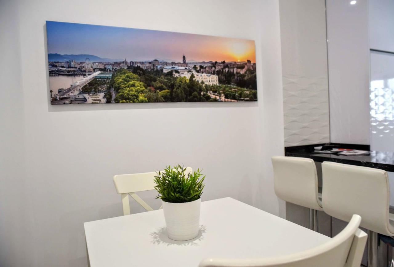 Cozy Apartment City Center Malaga Exterior photo